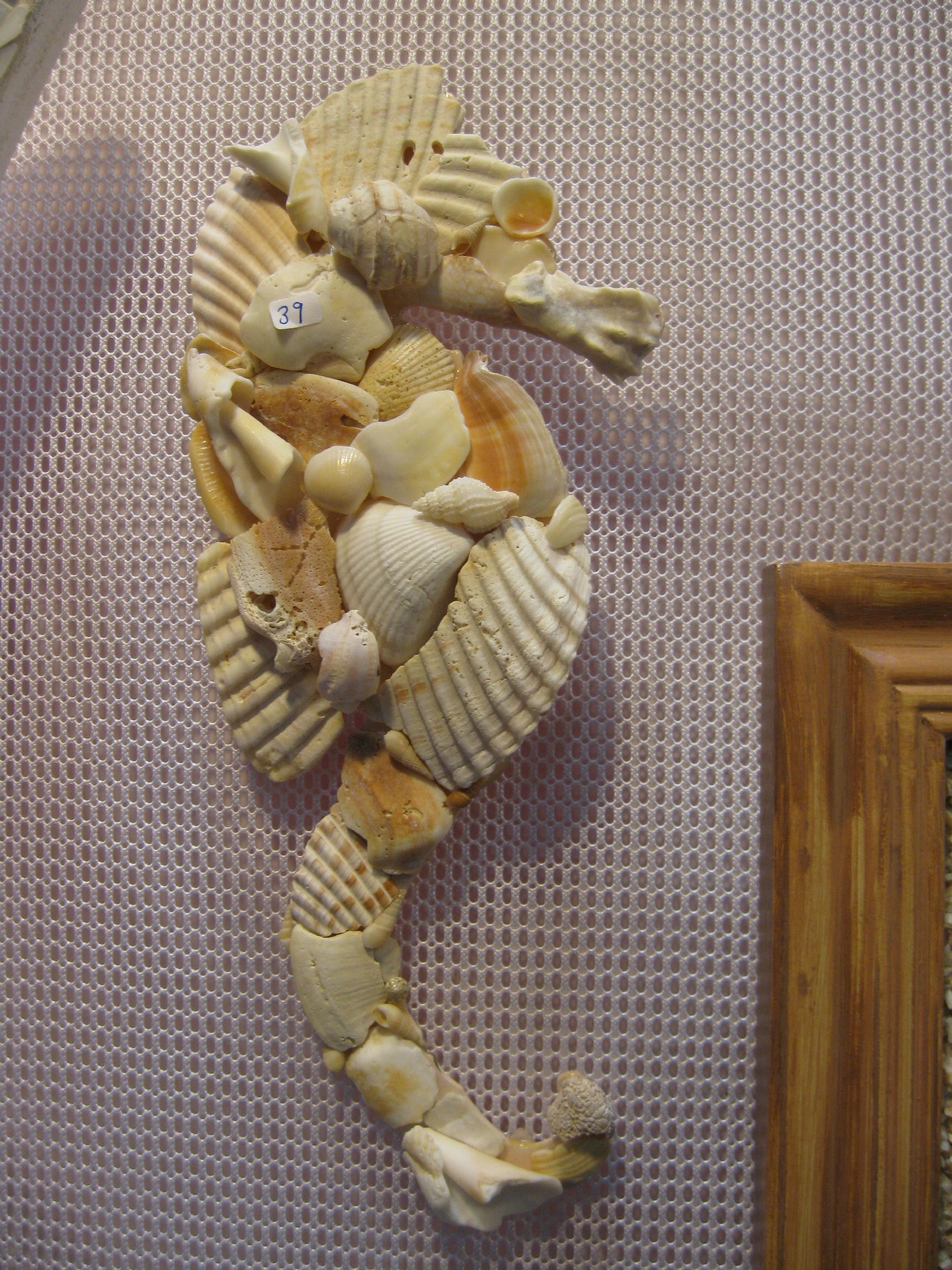 sand-seahorse